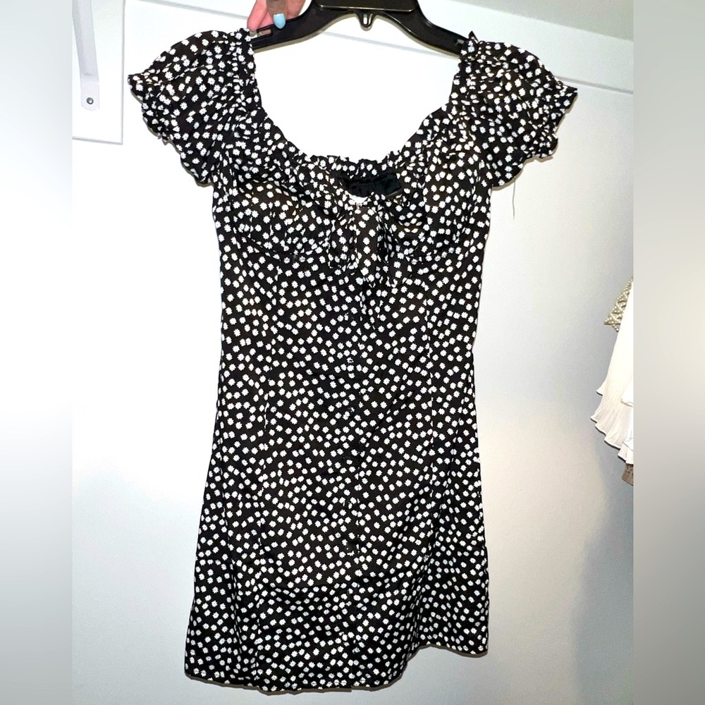 princess polly dress - Picture 2 of 6